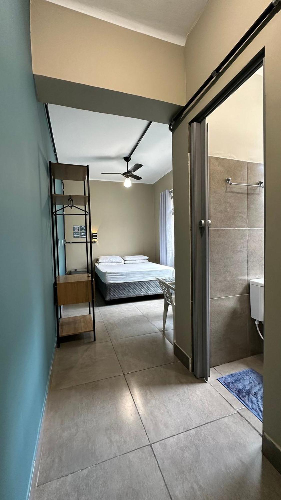 Suite 02 • Praia Das Pitangueiras Гуаружа Екстериор снимка
